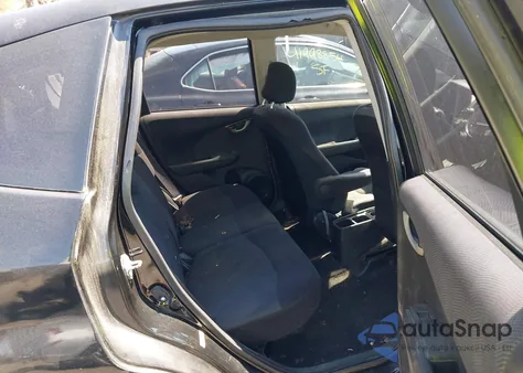 2011 Honda Fit Sport z USA, uszkodzony, nr VIN JHMGE8H67BS009372